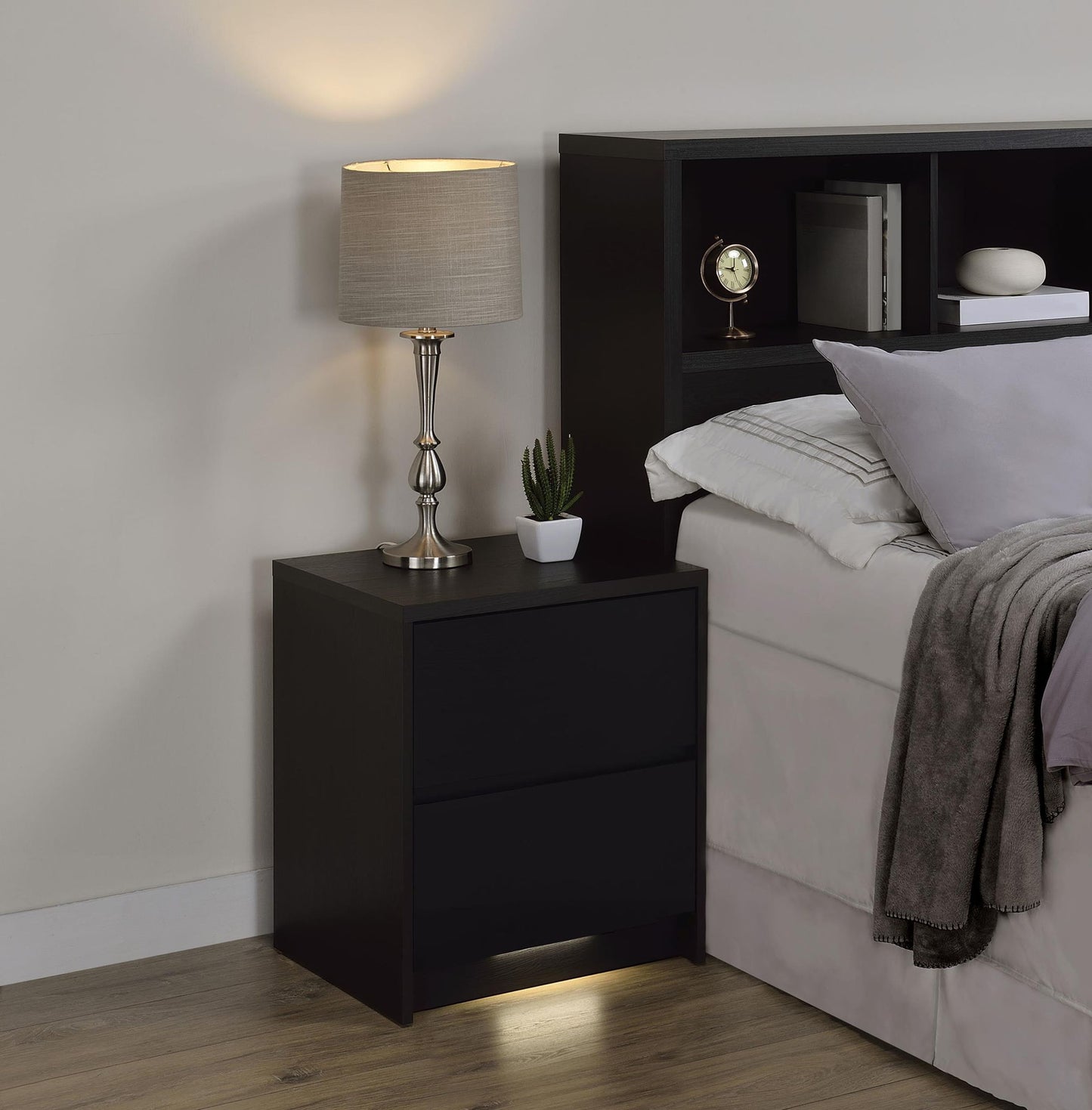 Westpark 2-drawer Nightstand LED Lights and USB Black