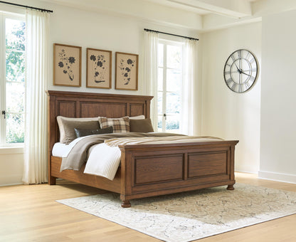 Zackaryn - King Panel Bed - Warm Brown